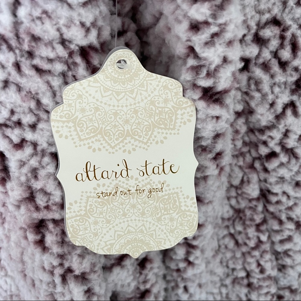NWT Altar’d State Burgundy Sherpa Quarter Zip - Picture 5 of 5